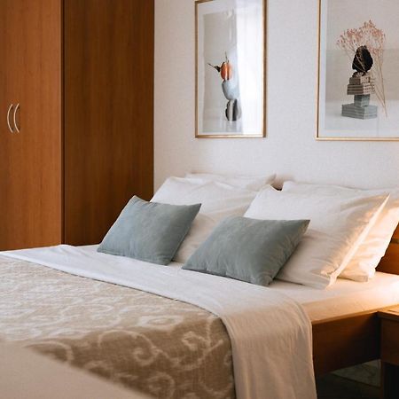 Garden House Vodice Apartment Ngoại thất bức ảnh