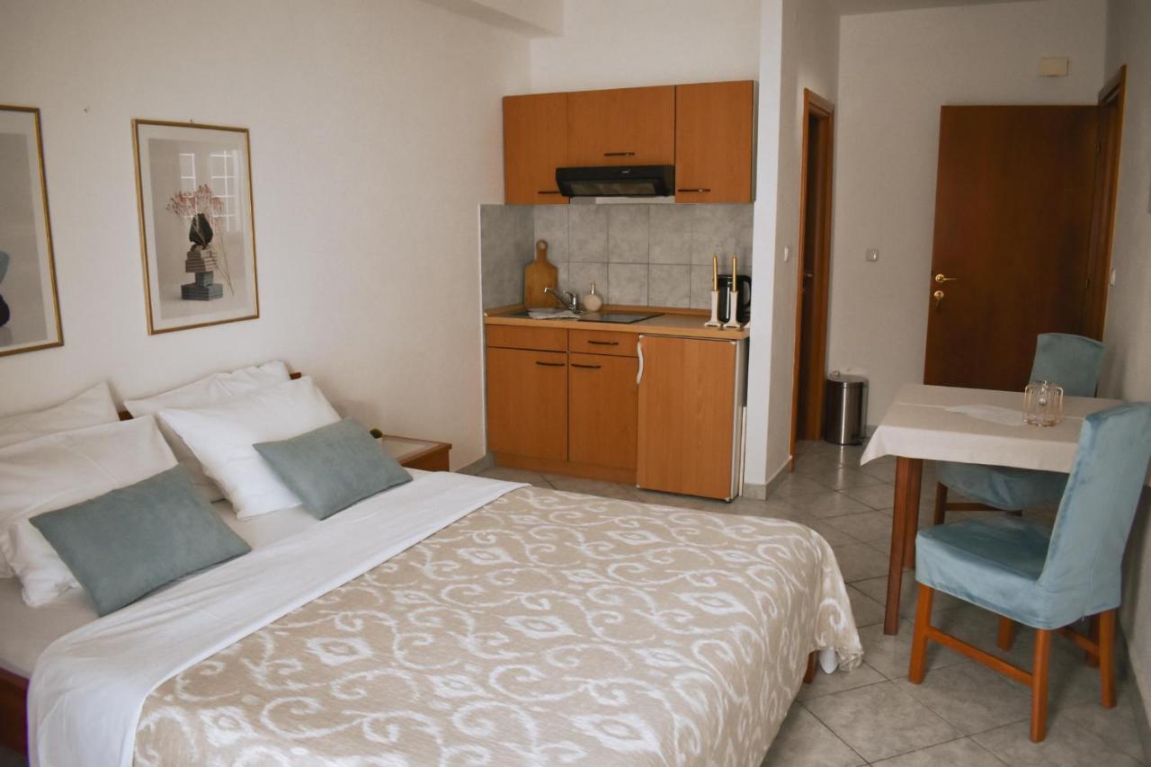 Garden House Vodice Apartment Ngoại thất bức ảnh