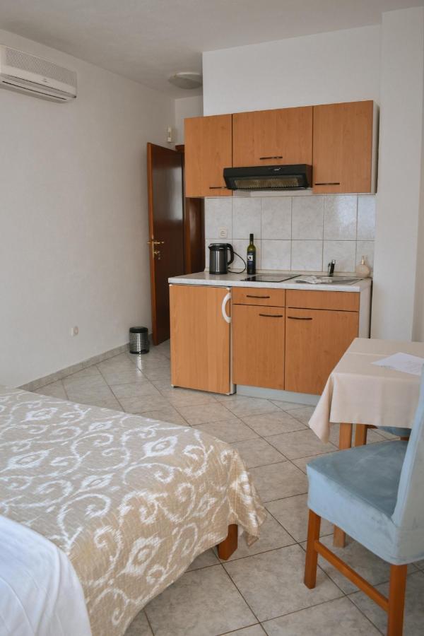 Garden House Vodice Apartment Ngoại thất bức ảnh